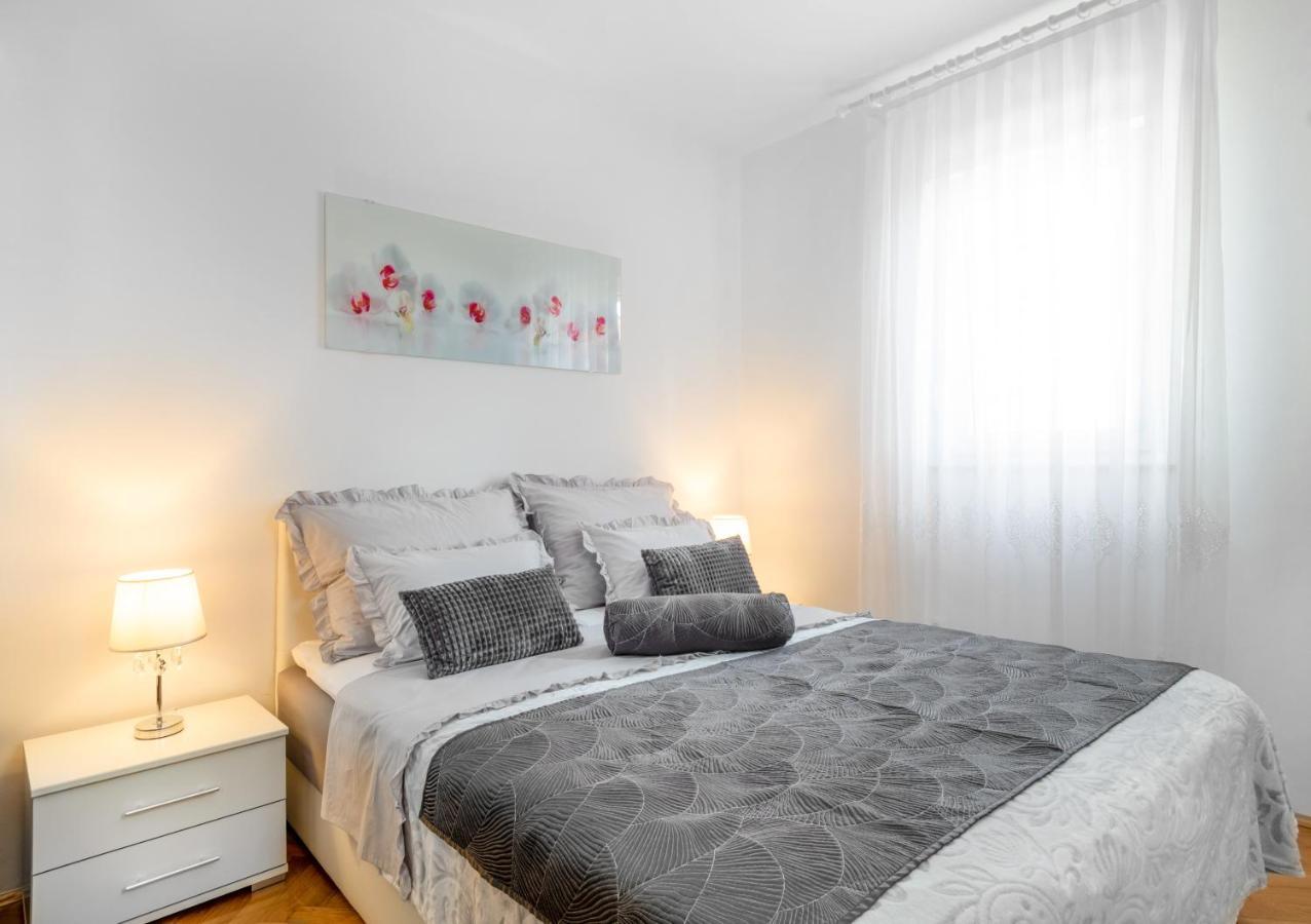 Beach Apartment Simphony Сплит Экстерьер фото